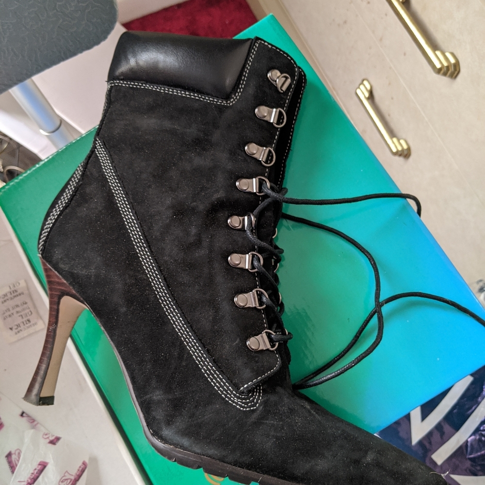 Ladies cute black sport ankle boots